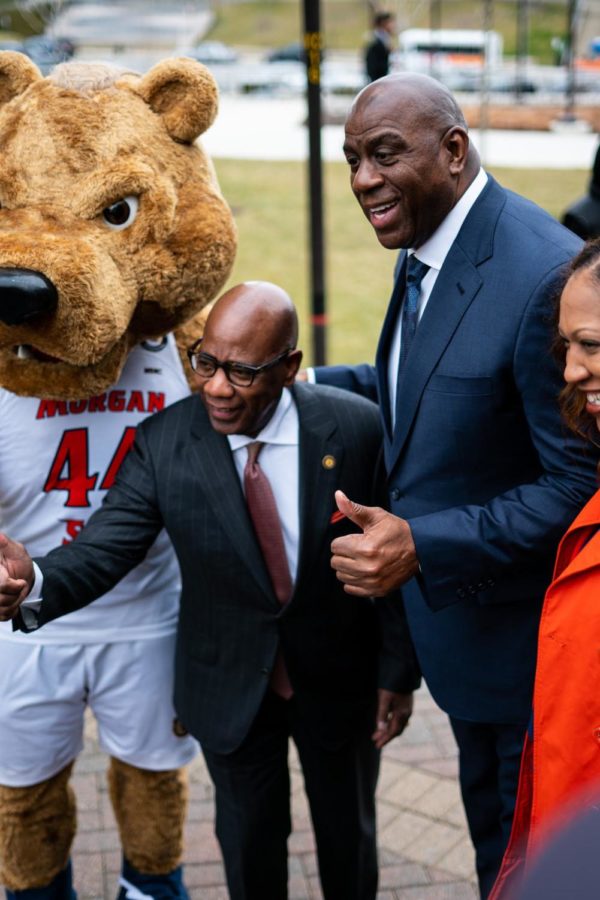 Magic Johnson with Morgan State University President David Wilson and Benny the Bear | February 20, 2023.