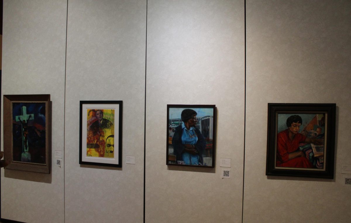 Art Exhibit Display (2)